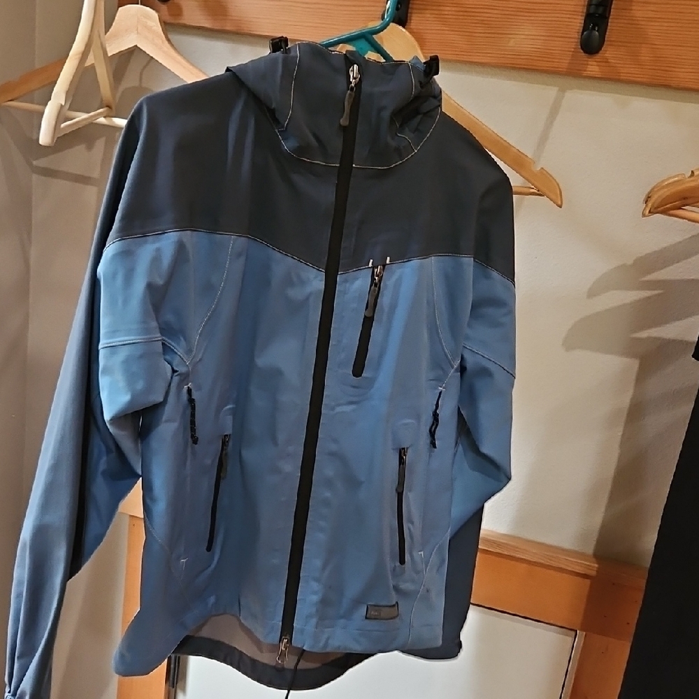 REI Two-Tone Blue Hooded Rain Jacket